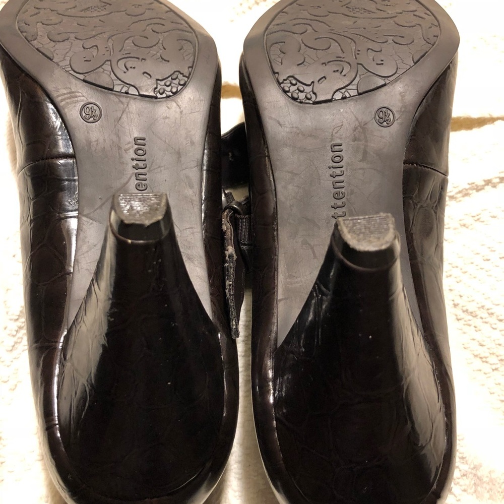 Mary Janes - Black leather -chunky heels 9.5 - Picture 3 of 8
